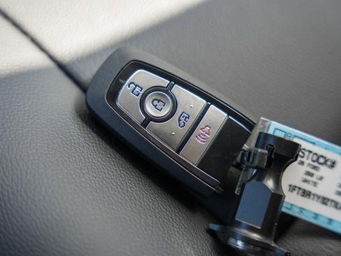 New 2026 Ford Transit 250 Low Roof image 32