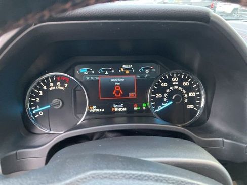 Used 2019 Ford F150 Platinum w/ Equipment Group 701A Luxury image 17