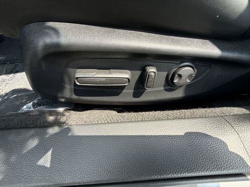 Used 2024 Honda Accord Touring image 15