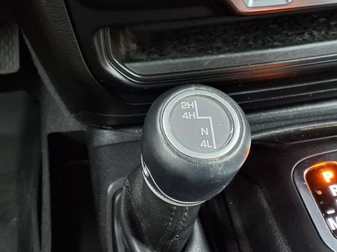 Used 2021 Jeep Wrangler Unlimited Sahara AWD/4WD image 13