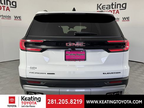 Used 2025 GMC Acadia Elevation image 5