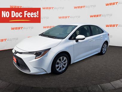 Used 2020 Toyota Corolla LE w/ Carpet Mat Package (TMS)