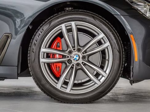 Used 2019 BMW 740i w/ M Sport Package RWD image 16