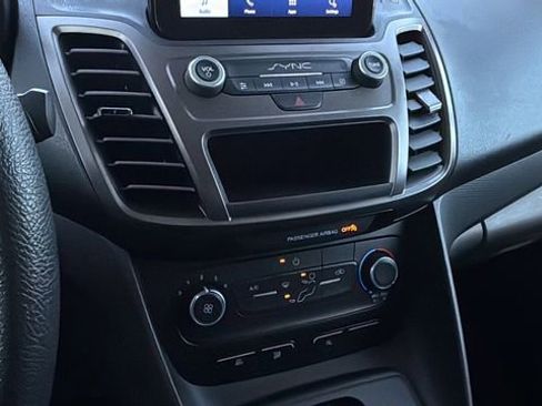 Used 2023 Ford Transit Connect XL image 29