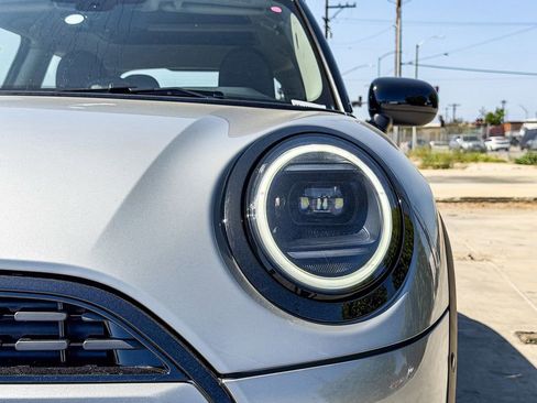 New 2026 MINI Cooper 2-Door Hardtop FWD image 9