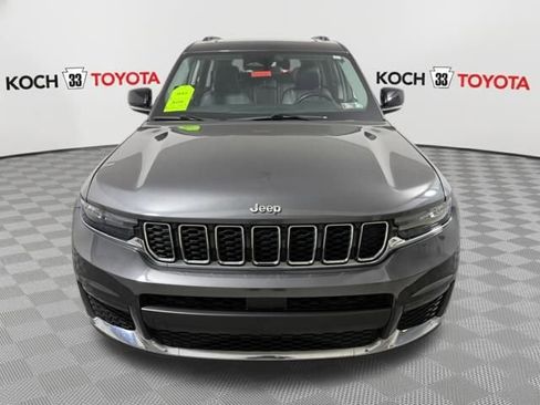 Used 2022 Jeep Grand Cherokee L Limited AWD/4WD image 2