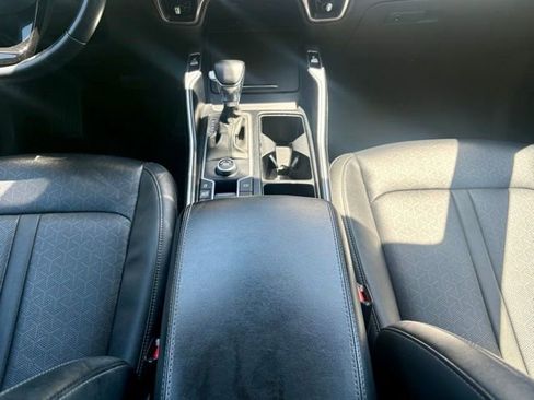 Used 2022 Kia Sorento EX w/ Panoramic Sunroof Package FWD image 24