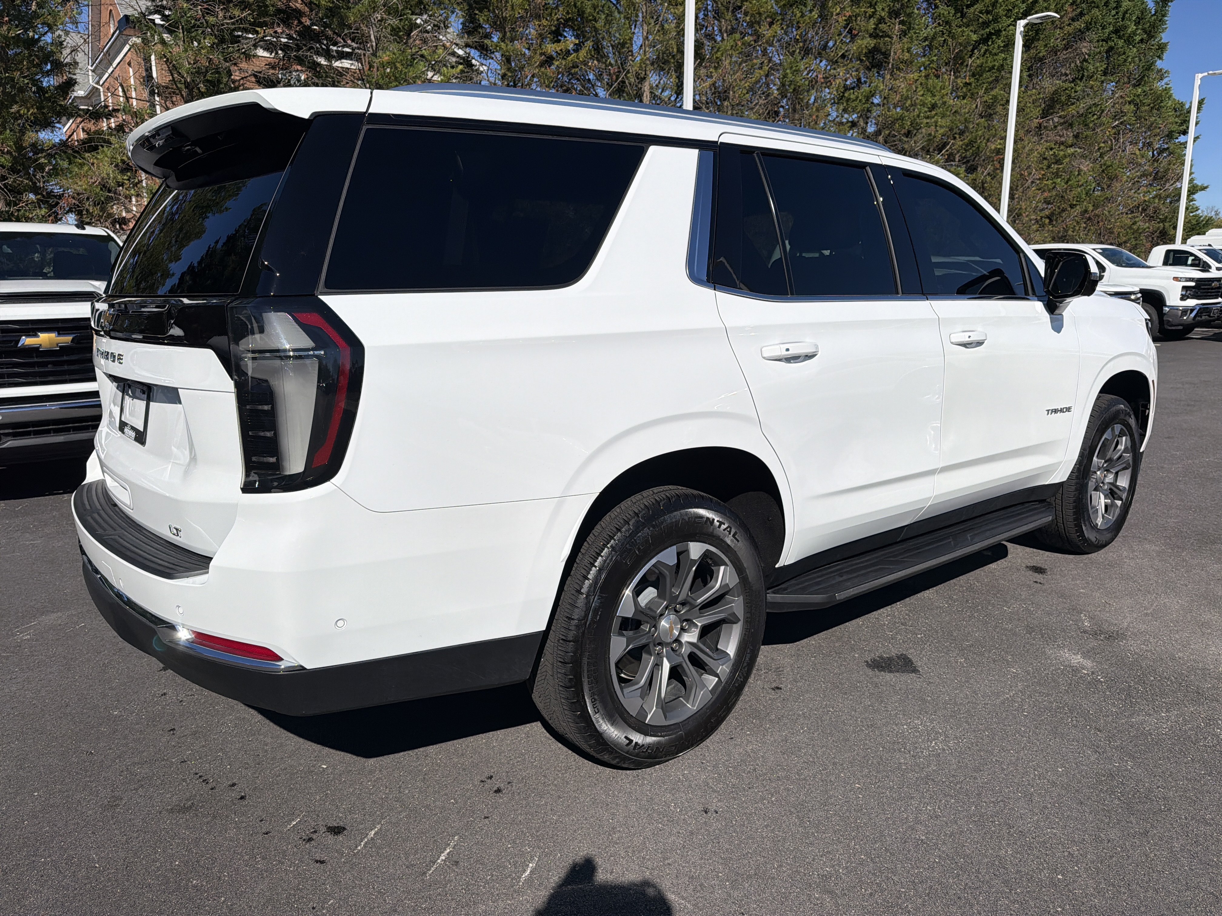 Used 2026 Chevrolet Tahoe LT w/ Comfort Package AWD/4WD image 10