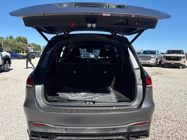 Used 2023 Mercedes-Benz GLS 63 AMG 4MATIC image 13