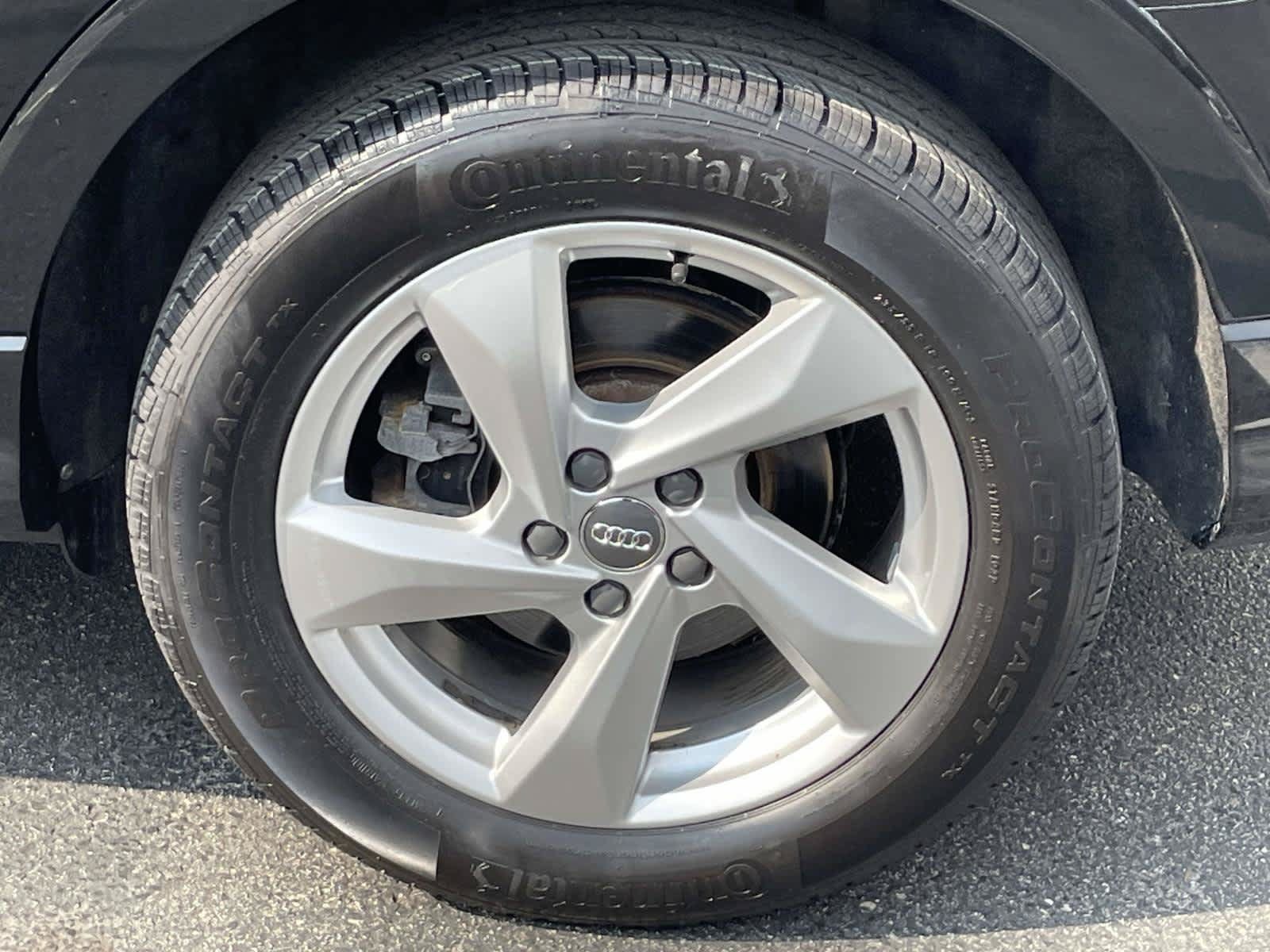 Used 2019 Audi Q3 2.0T Premium AWD/4WD image 16