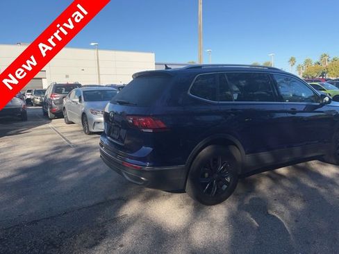Used 2022 Volkswagen Tiguan SE image 9