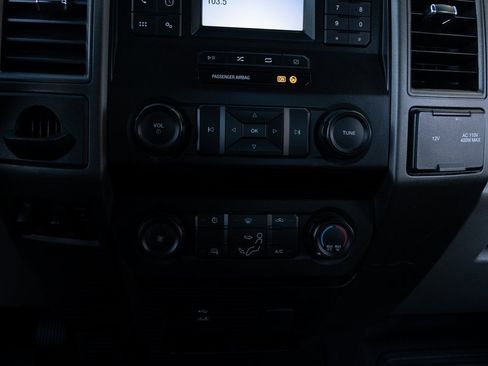 Used 2020 Ford F350 XL w/ Power Equipment Group image 27