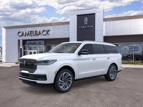 New 2026 Lincoln Navigator Reserve AWD/4WD image 26