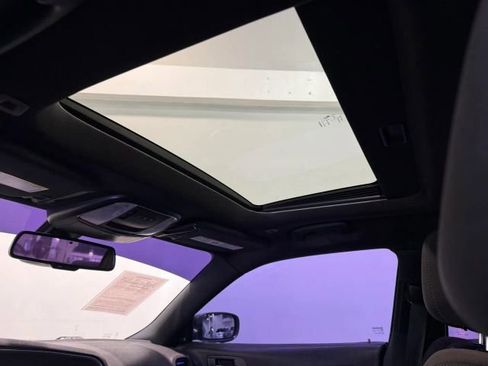 Used 2018 Dodge Charger GT w/ Navigation & Travel Group image 29