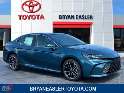Used 2025 Toyota Camry XLE
