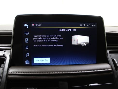 Used 2024 Chevrolet Suburban Z71 w/ Luxury Package image 16