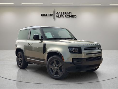 Used 2023 Land Rover Defender 90 X-Dynamic SE AWD/4WD image 1