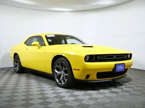 Used 2017 Dodge Challenger SXT Plus image 1
