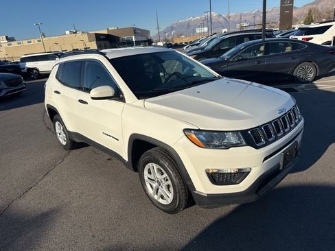 Used 2020 Jeep Compass Sport w/ Cold Weather Group image 3
