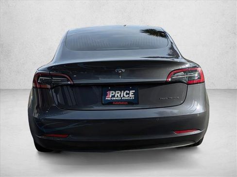 Used 2018 Tesla Model 3 Long Range image 6