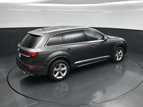 Used 2024 Audi Q7 2.0T Premium AWD/4WD image 38