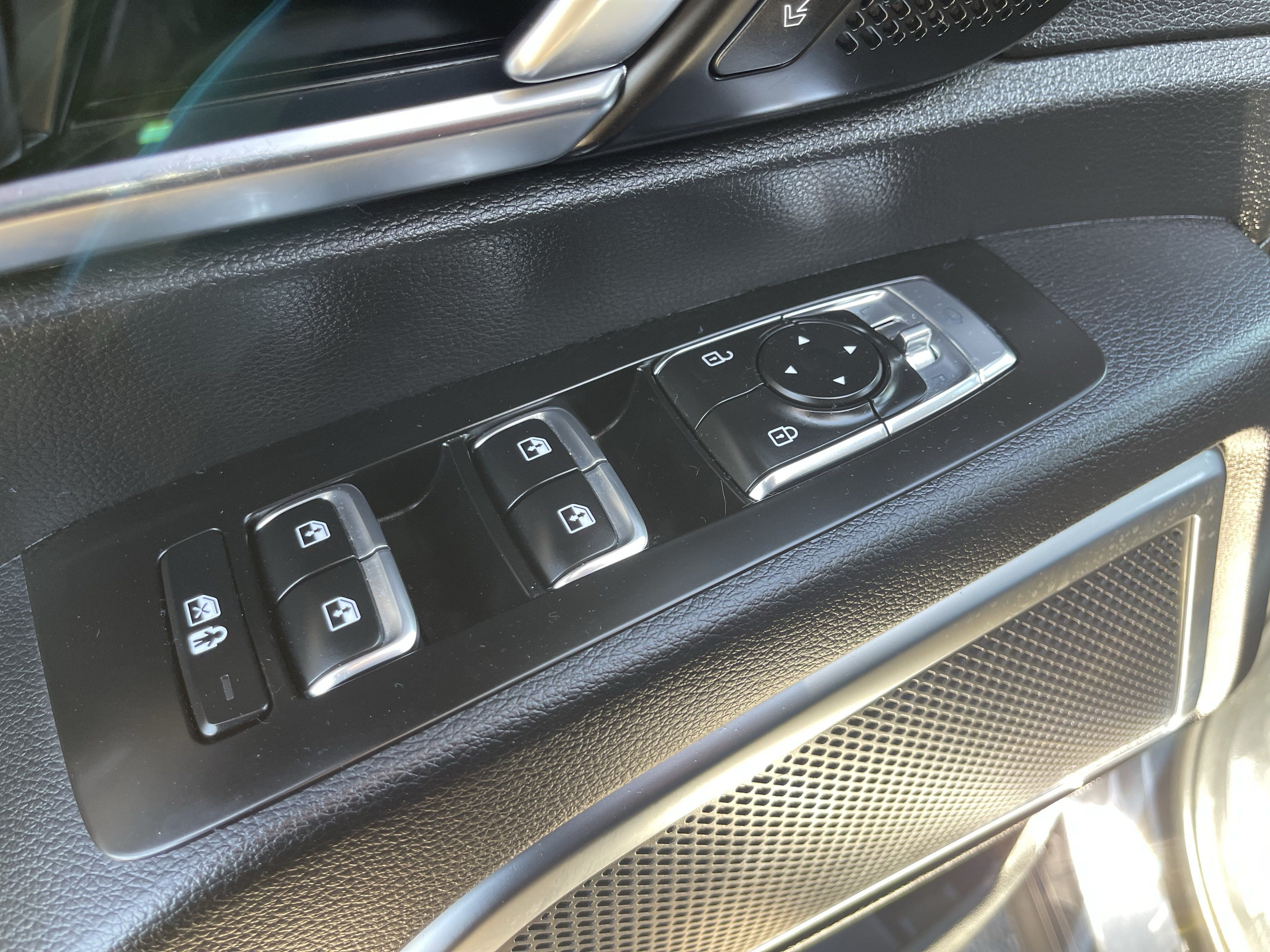 Used 2022 Kia Telluride SX FWD image 21