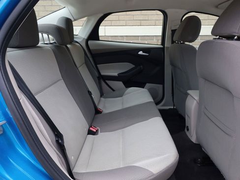 Used 2014 Ford Focus SE FWD image 23