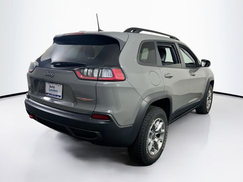 Used 2022 Jeep Cherokee Trailhawk w/ Premium Leather Package image 5