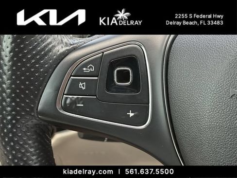 Used 2018 Mercedes-Benz E 300 image 31