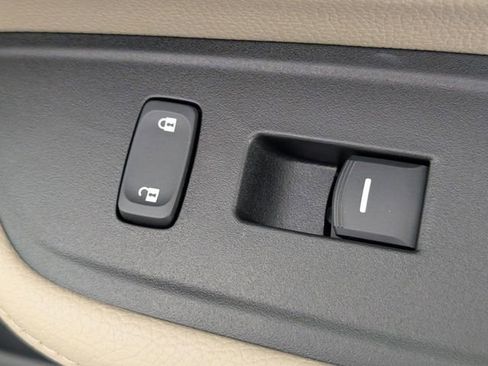 Used 2023 Honda Odyssey Elite image 37