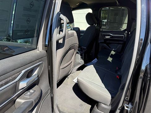 Used 2022 RAM 1500 2WD Quad Cab image 12