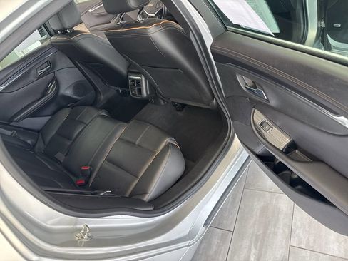 Used 2017 Chevrolet Impala Premier w/ Enhanced Convenience Package FWD image 30