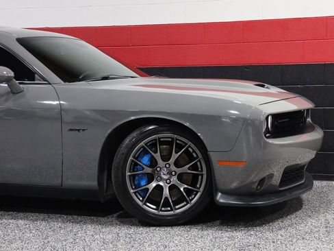 Used 2017 Dodge Challenger SRT image 3