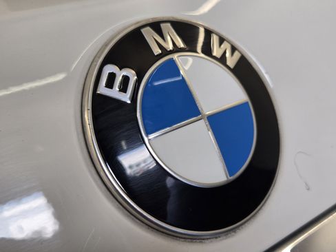 Used 2019 BMW X7 xDrive40i w/ Cold Weather Package AWD/4WD image 12