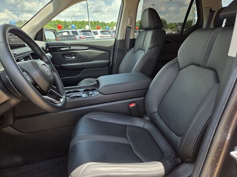 Used 2026 Honda Pilot EX-L image 15