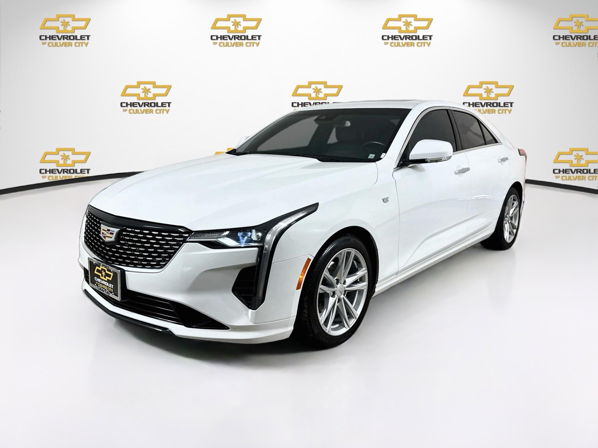 Used 2022 Cadillac CT4 Luxury w/ Sun And Sound Package RWD image 3