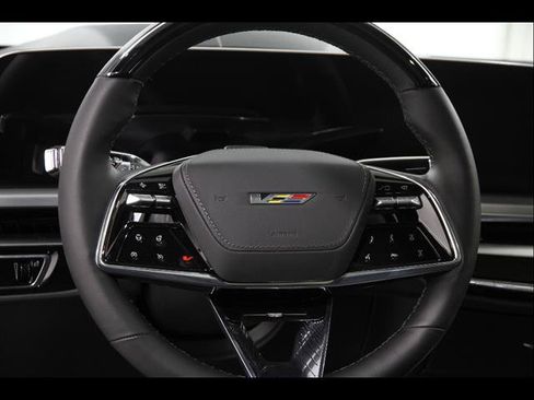 New 2026 Cadillac Lyriq V AWD/4WD image 8