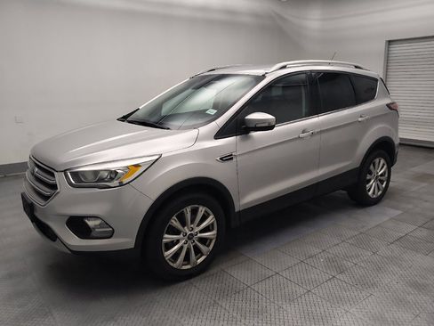 Used 2017 Ford Escape Titanium AWD/4WD image 2
