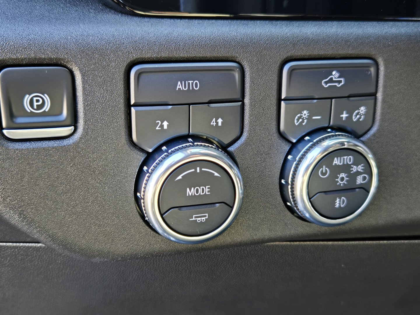 Used 2025 GMC Sierra 1500 Elevation AWD/4WD image 21