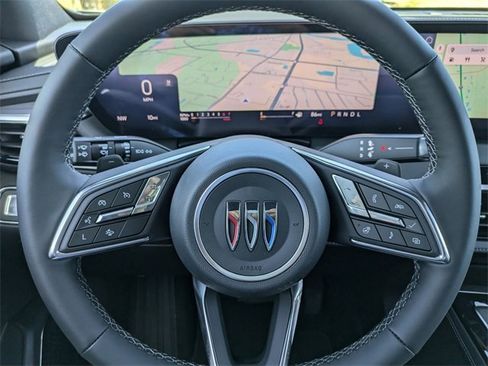 New 2025 Buick Enclave Preferred w/ Power Package image 28