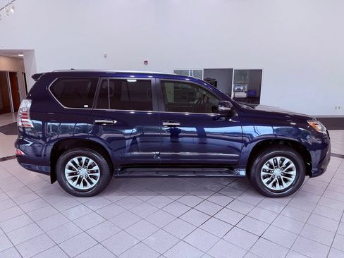 Used 2017 Lexus GX 460 Luxury AWD/4WD image 15