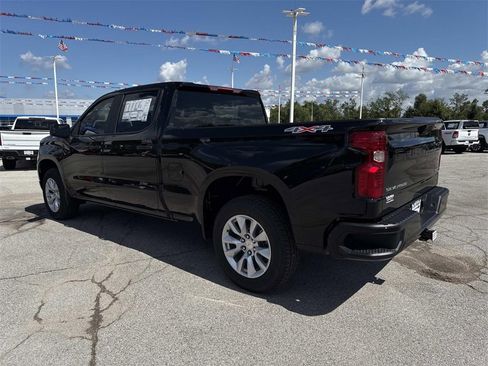 New 2026 Chevrolet Silverado 1500 Custom image 3