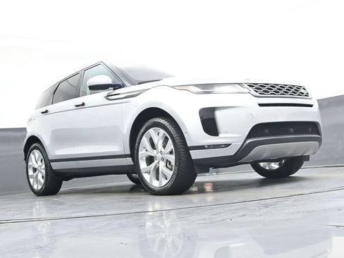 Used 2020 Land Rover Range Rover Evoque SE AWD/4WD image 30