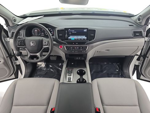 Used 2025 Honda Ridgeline RTL image 9