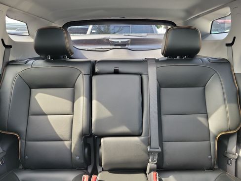 Used 2024 GMC Terrain AT4 w/ Tech Package AWD/4WD image 16