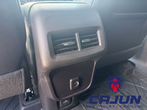 Used 2024 Chevrolet Equinox RS FWD image 20