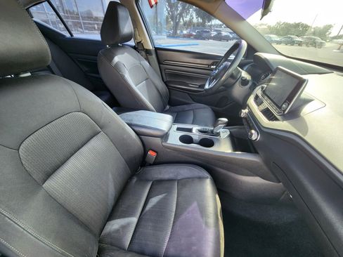 Used 2019 Nissan Altima 2.5 S image 10