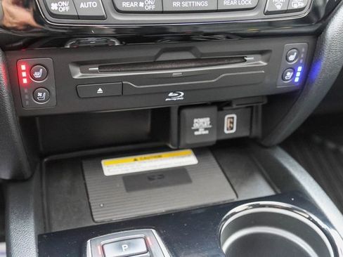 Used 2022 Honda Pilot Elite image 29