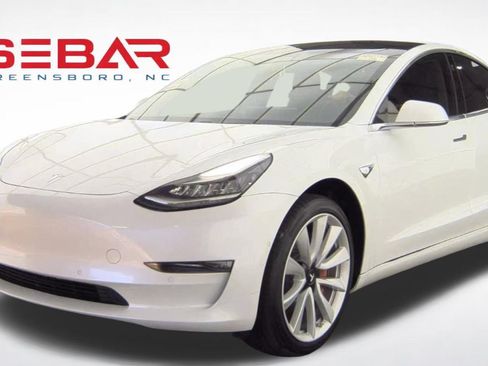 Used 2018 Tesla Model 3 Long Range RWD image 1
