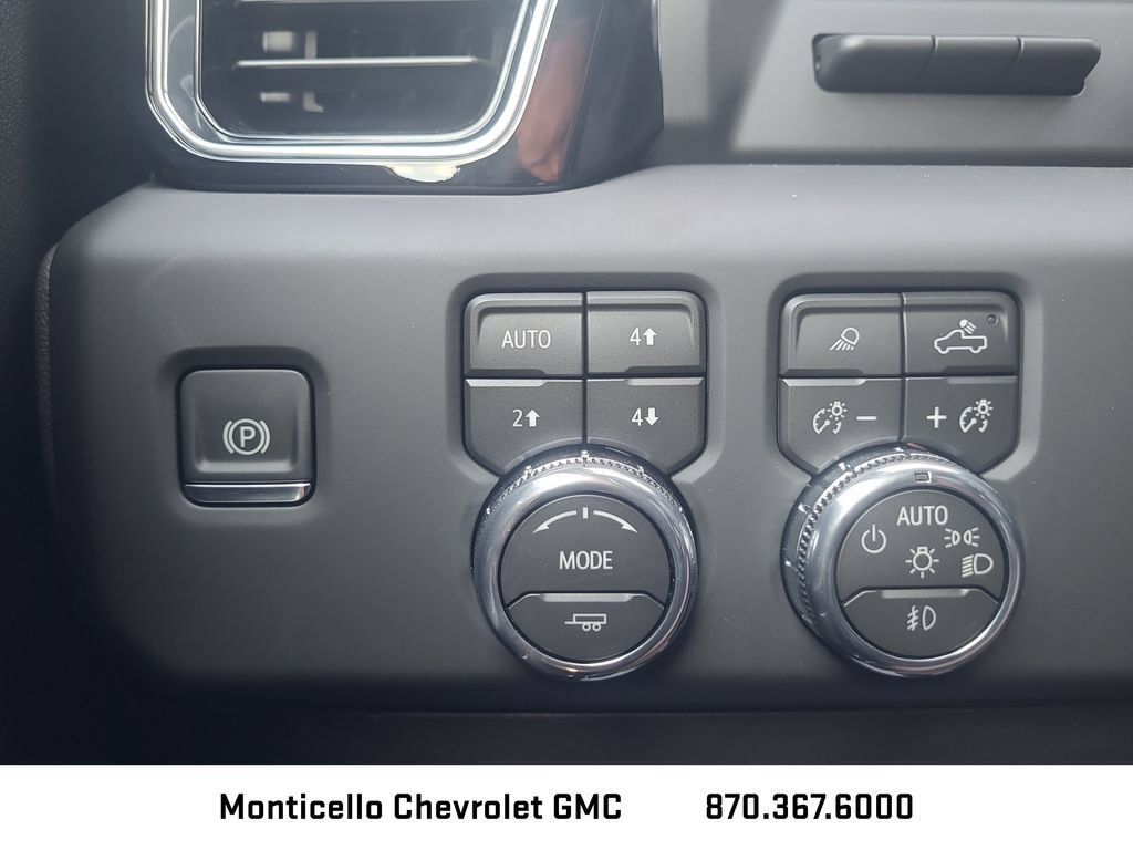 Certified 2026 GMC Sierra 1500 Denali w/ Denali Reserve Package AWD/4WD image 21